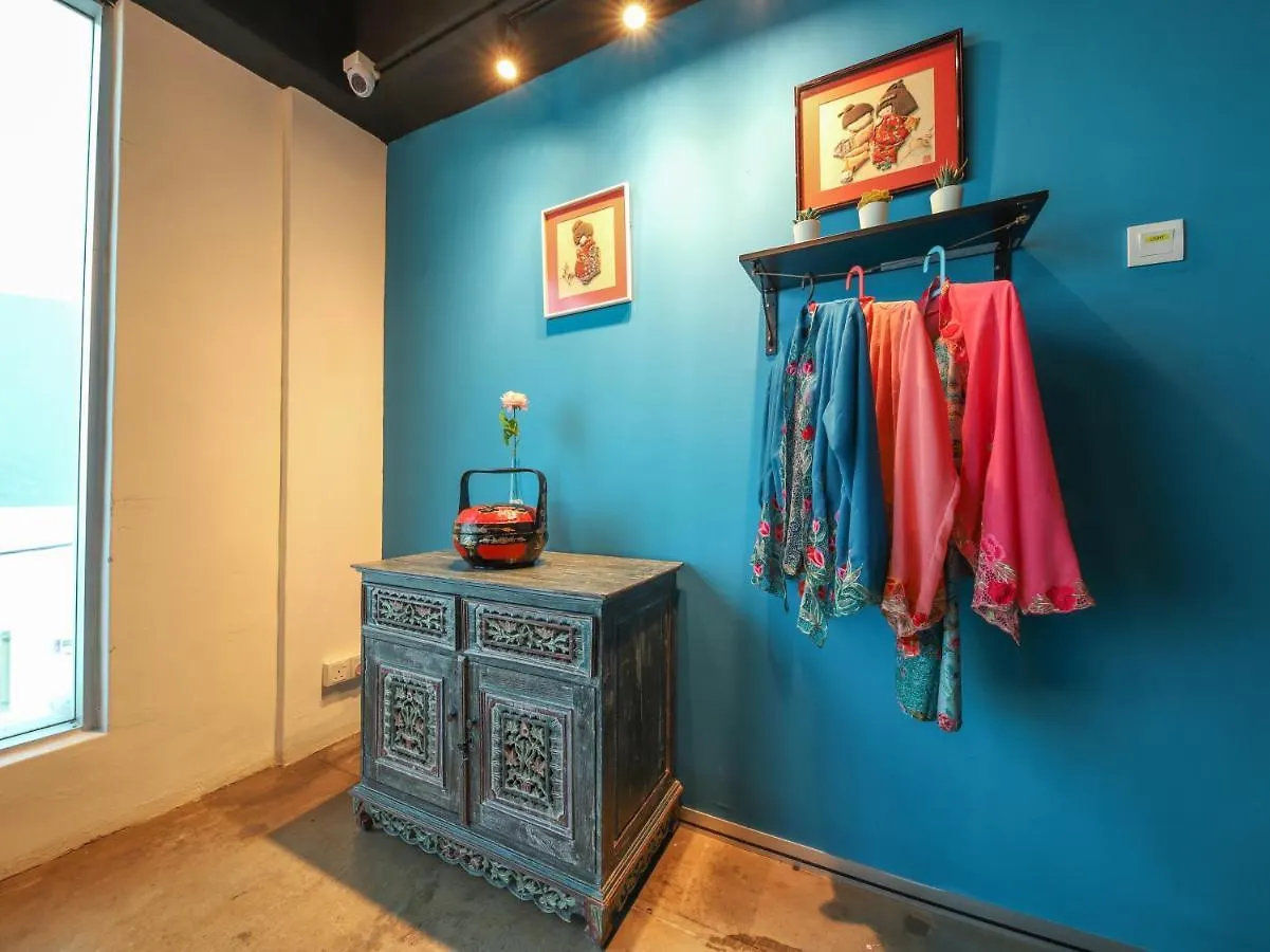 Spot On 89956 The Blue Malacca Hotell
