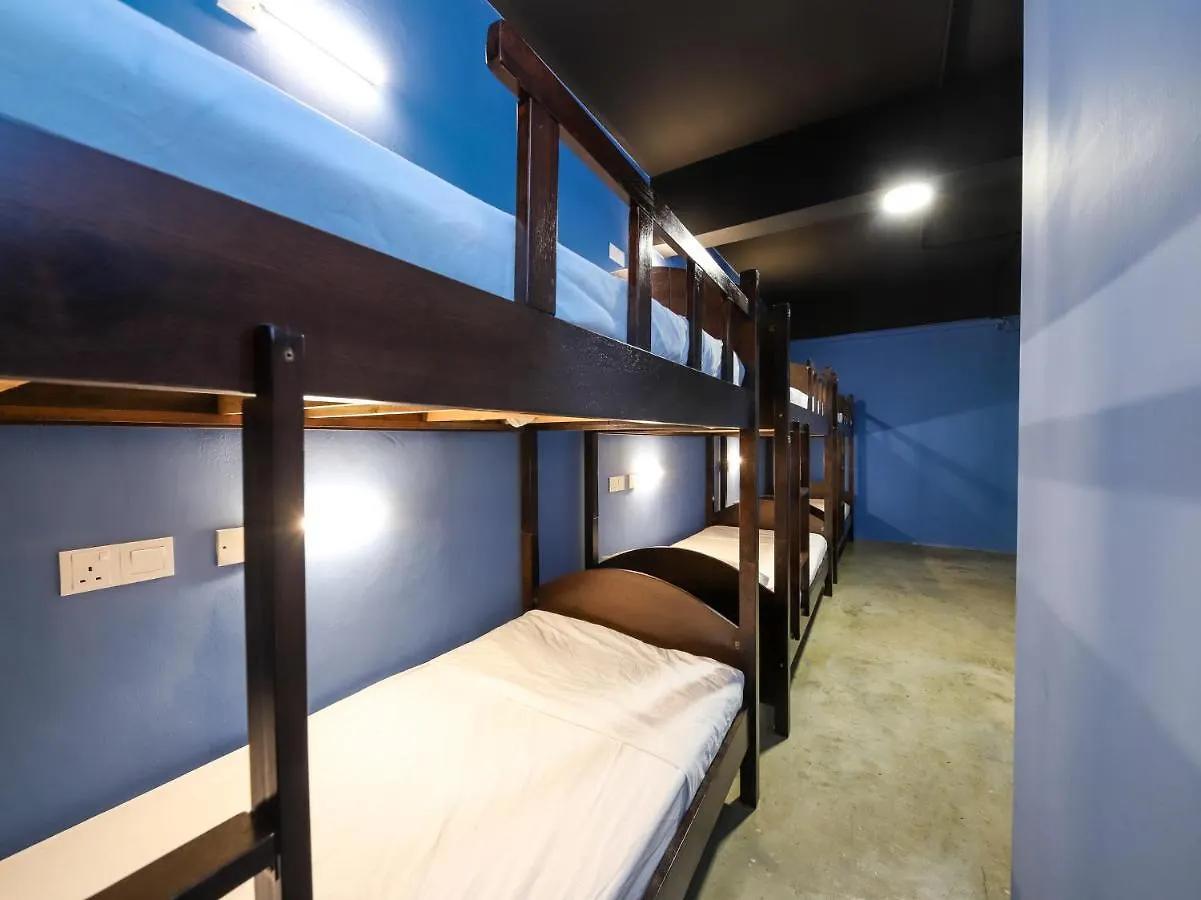 Spot On 89956 The Blue Malacca Hotell